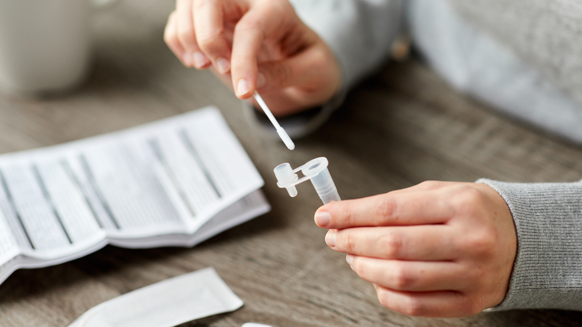 Các bệnh dễ phát hiện bằng test nhanh tại nhà | Hướng dẫn chi tiết